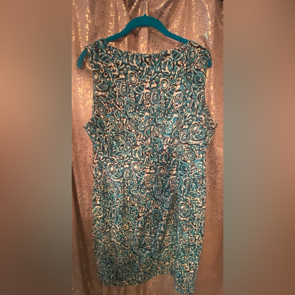 Vibrant Sleeveless Dress with Abstract Pattern